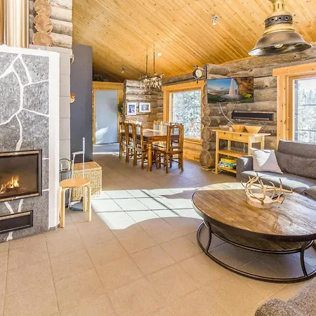 Muuttohaukka By Interhome